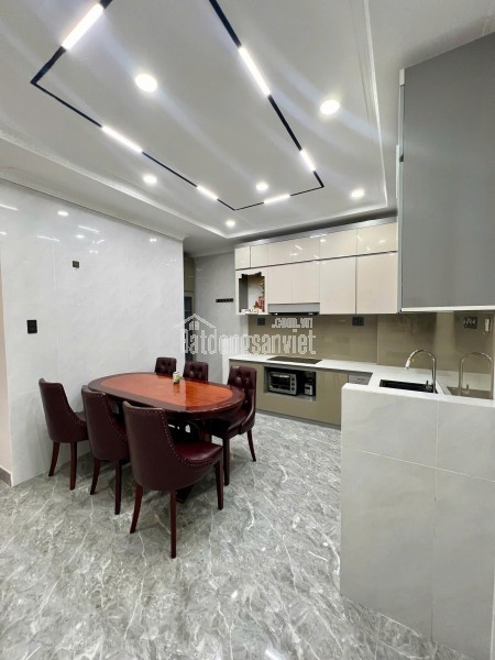 Cho thuê nhà nguyên căn 10 phòng Bùi Thị Xuân phường 2 Đà Lạt giá 20 triệu