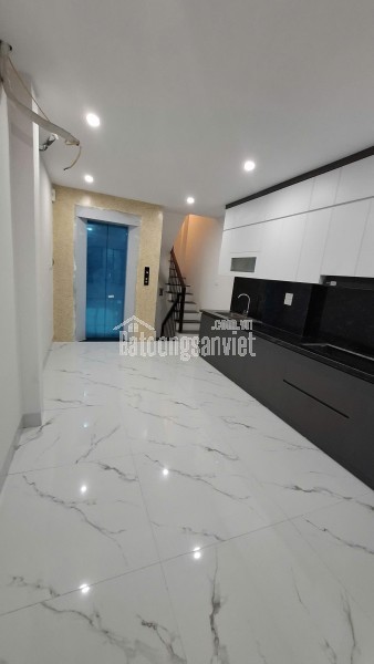 Chính chú đang muốn bán nhà Phố Phúc Lợi , 6 tầng giá sốc