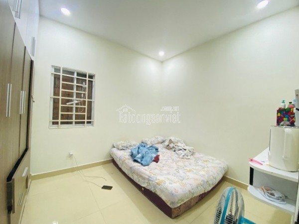 Bán nhà đường số 10, Phường Tam Bình, Thủ Đức,TP HCM. DT 100m2, 2 tầng. Giá 7.9 tỷ, SHR -