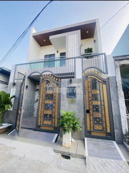 Bán nhà đường số 10, Phường Tam Bình, Thủ Đức,TP HCM. DT 100m2, 2 tầng. Giá 7.9 tỷ, SHR -