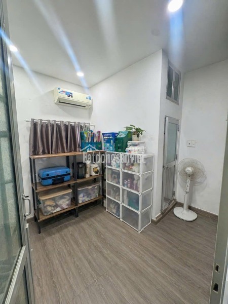 Chính chủ bán nhanh nhà đẹp khu tập thể Đài Phát Tín - Khu phân lô bàn cờ - Cạnh Louis City Đại Mỗ