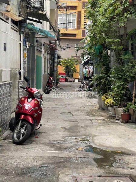 Chính chủ bán nhanh nhà đẹp khu tập thể Đài Phát Tín - Khu phân lô bàn cờ - Cạnh Louis City Đại Mỗ