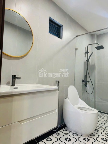 🏛️. Bán nhà xây mới phố phúc lợi Long biên ngõ xe 🚗 đỗ cửa 🚪 
Xây 6 tầng thang máy phun Nội