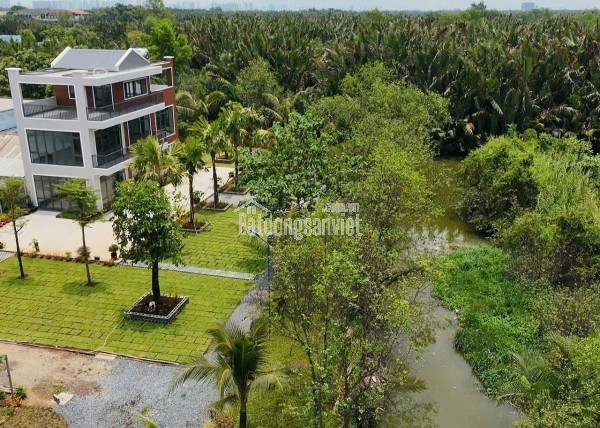 CHÍNH CHỦ CẦN SANG NHƯỢNG MẶT BẰNG 226 NGUYỄN VĂN CỪ,TP .VINH,NGHỆ AN