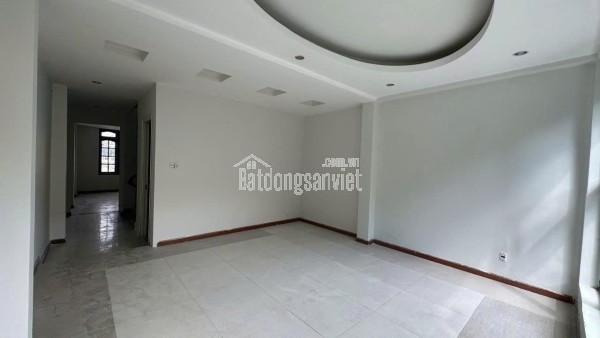 Cho thuê villa đường Ngô Tất Tố phường 8 Đà Lạt 40 triệu/tháng