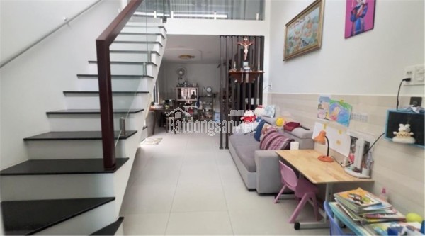 NHÀ GIÁ TỐT – 70M² – Ở NGAY - 3.35 Tỷ - Gần chợ Tam Bình - Chung cư Saigon Avenue