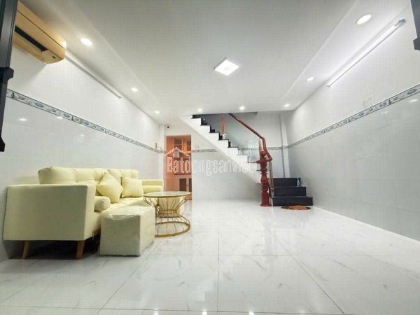 CHỈ XÓT LẠI CĂN GIÁ HẤP DẪN CHỈ 4 TY55 TL CHỐT .  BÙI VĂN  BA.  QUẬN 7.