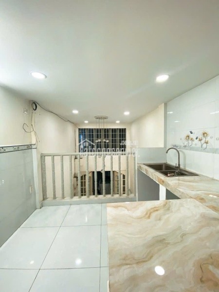CHỈ XÓT LẠI CĂN GIÁ HẤP DẪN CHỈ 4 TY55 TL CHỐT .  BÙI VĂN  BA.  QUẬN 7.