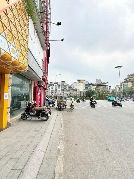 CẦN TÌM CHỦ MỚI CHO \