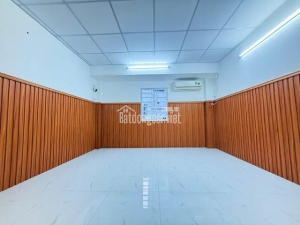 Bán nhà 2 tầng, 32m2, 2PN, Q7 Tân Quy, Sổ RIÊNG 3.7 tỷ