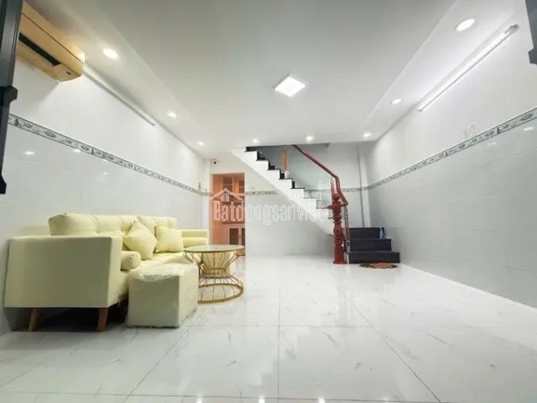 Bán nhà 2 tầng, 32m2, 2PN, Q7 Tân Quy, Sổ RIÊNG 3.7 tỷ