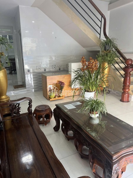 Cho thuê mặt bằng Trần Lê Phường 4 Đà Lạt 12 triệu/tháng