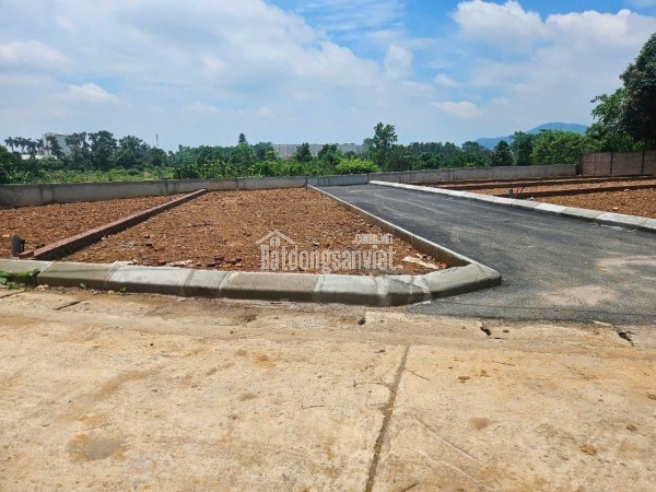 BÁN NHANH LÔ GÓC GẦN UBND XÃ ĐOÀI PHƯƠNG- HÒA LẠC- DIỆN TÍCH 105M2- NHỈNH 2 TỶ- FULL THỔ CƯ - SẴN