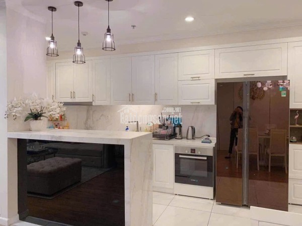 Chính chủ bán căn góc 3PN; 105m2 tầng trung View thoáng bc nam tại Park hill giá bán 13 tỷ