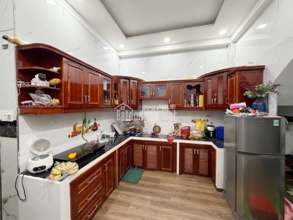 NHÀ 2 TẦNG ĐẸP VƯỜN LÀI - HẺM XE HƠI THÔNG - CHỈ 5.X TỶ