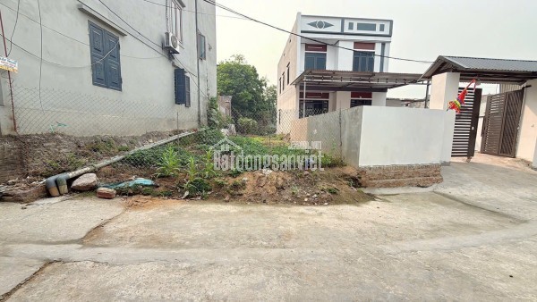 -QUÝ NHÀ ĐẦU TƯ NHANH TAY NHẮC MÁY ĐỂ CHÂP  LẤY CƠ HỘI, VỊ TRÍ KHU ĐÔNG DÂN CƯ TOÀN NHÀ GIẦU -DT