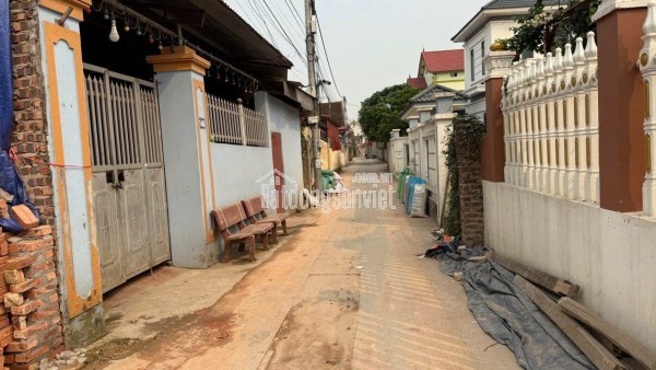 -QUÝ NHÀ ĐẦU TƯ NHANH TAY NHẮC MÁY ĐỂ CHÂP  LẤY CƠ HỘI, VỊ TRÍ KHU ĐÔNG DÂN CƯ TOÀN NHÀ GIẦU -DT