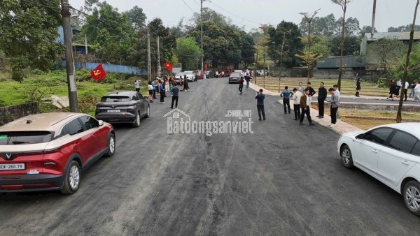 Bán mảnh đất xã phú cát, 100m2 full thổ cư, giá 1,8 tỷ