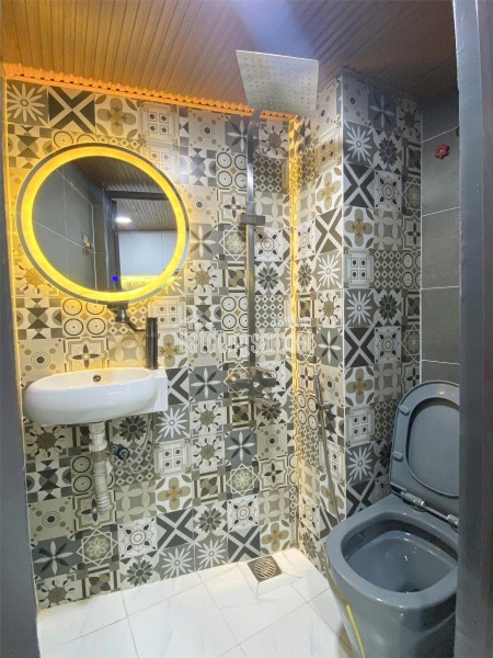 Nhà riêng nguyên căn cho thuê – Quận 10 - 2PN - 13tr
