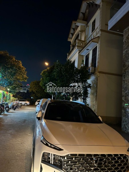 TOÀ NHÀ ĐẸP NHẤT TẠI X2B, LÔ GÓC ,VIEW HỒ, Ô TÔ CHÁNH, THANG MAY, KINH DOANH TỐT, 80M2, GIÁ nhỉnh