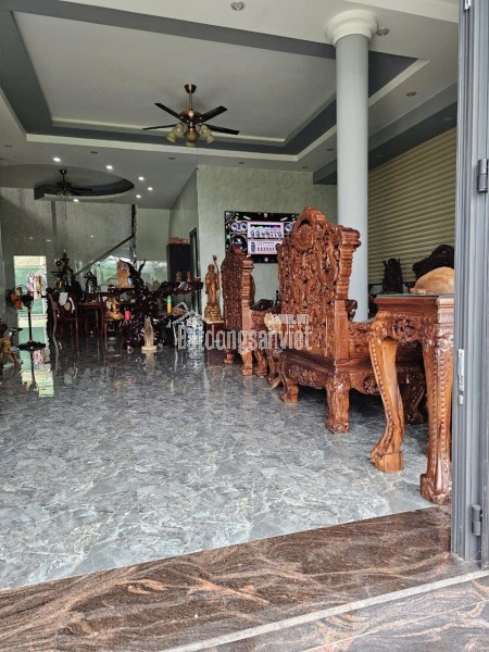 CẦN BÁN BIỆT THỰ NHÀ VƯỜN NGHỈ DƯỠNG. MẶT TIỀN ĐƯỜNG CÂY GÕ CỦ CHI, ĐẤT ĐẸP QUY HOẠCH 2 MẶT TIỀN