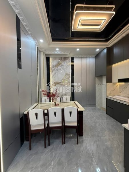 NHÀ MT HẺM 8M NHỈNH 7 T.Ỷ XE ÔTÔ TRÁNH NHAU VI VU - HẺM THÔNG ĐÀO TÔNG NGUYÊN - SÀI GÒN MỚI -