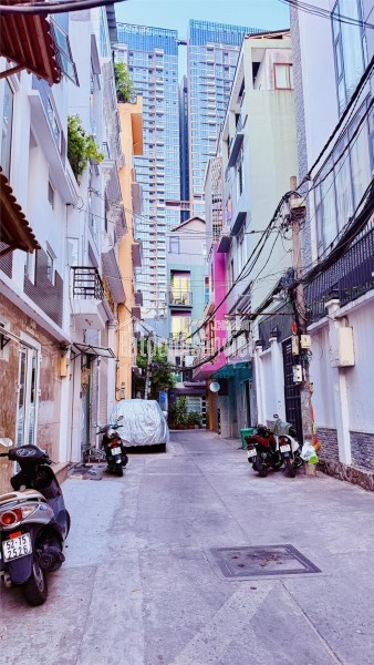 MẶT TIỀN ĐƯỜNG 59, VIEW CÔNG VIÊN, DT 110M2, 5 TẦNG, THANG MÁY, 7 PHÒNG, CHỈ NHỈNH 15 TỶ
