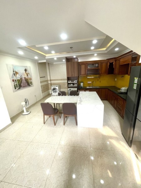 Bán nhà mặt phố 3 tầng, đường số 38, Hiệp Bình Chánh, Thủ Đức, TP HCM. DT - 70m2. Giá  8.4 tỷ