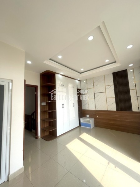 Bán nhà 5 tầng đường Số 33, Bình Trưng Tây, Quận 2, Thủ Đức, TP HCM. DT 65m2. Giá 8,85 tỷ.