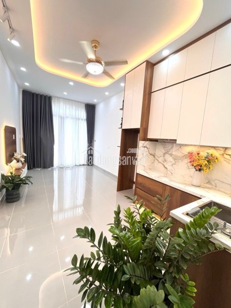 CÁCH MT HUỲNH TẤN PHÁT 10M- XE HƠI NGỦ TRONG NHÀ- NHÀ 4 TẦNG MỚI TINH VÀO Ở LUÔN - NGANG 5M - 5