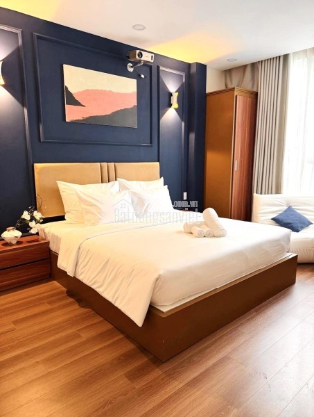 HẺM 1 XẸT GẮN, SÁT MẶT TIỀN, GẦN TRƯƠNG PHAN TÂY HỒ, 6 TẦNG THANG MÁY, 6 PHÒNG, NHỈNH 12 TỶ