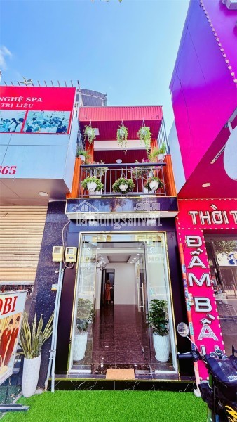 HẺM 1 XẸT GẮN, SÁT MẶT TIỀN, GẦN TRƯƠNG PHAN TÂY HỒ, 6 TẦNG THANG MÁY, 6 PHÒNG, NHỈNH 12 TỶ
