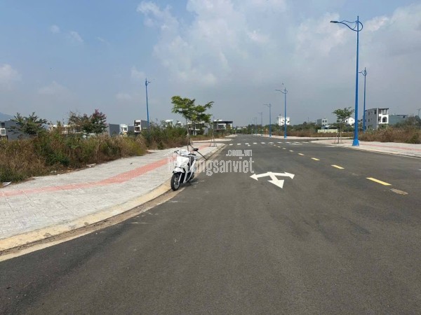 BÁN ĐẤT ĐƯỜNG NGUYỄN MẠNH HÙNG – P. LONG TOÀN - TP. BÀ RỊA