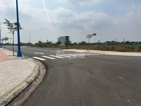 BÁN ĐẤT ĐƯỜNG NGUYỄN MẠNH HÙNG – P. LONG TOÀN - TP. BÀ RỊA