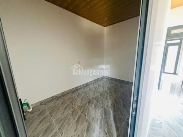 BÁN NHÀ MẶT TIỀN CỔ LOA - TRUNG TÂM ĐÀ LẠT