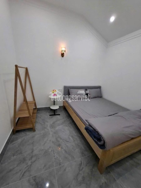 Cho thuê nhà 4 phòng Cao Thắng, phường 7, Đà Lạt 14 triệu/tháng