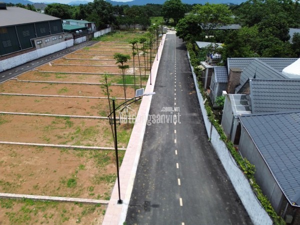 Hiếm có lô đất 2 mặt tiền mặt đường trục tiện kinh doanh gần ĐHQG