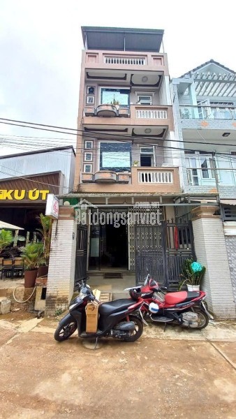Cho thuê nhà 8 phòng Nguyễn Công Trứ phường 8 Đà Lạt 22 triệu/tháng