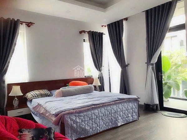 Bán nhà đường số 22, Phường Bình Trưng, Q2, TP HCM. DT 132m2, 4 tầng, 6PN, sổ hồng, 7.5 tỷ