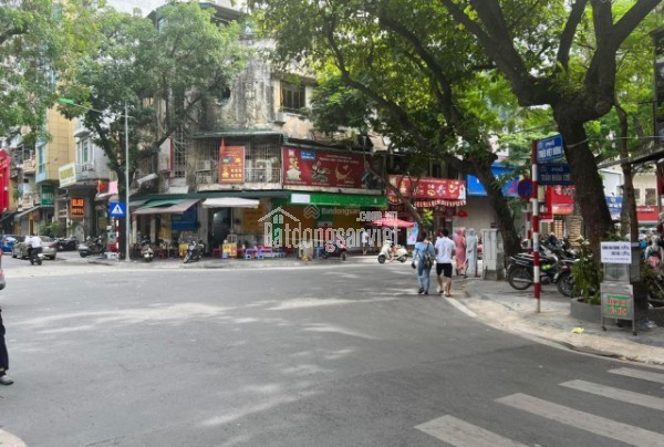 Bán gấp nhà mặt phố Triệu Việt Vương, Hai Bà Trưng 236m2, MT 10m kinh doanh Văn Phòng