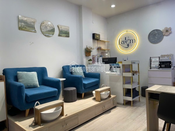 Bình Thạnh ! SANG RẺ SPA “ GỘI – NAIL – MI – BODY  “ DECOR ĐẸP Spa 5 Giường 2 Ghế Mi, Khu CC Miếu