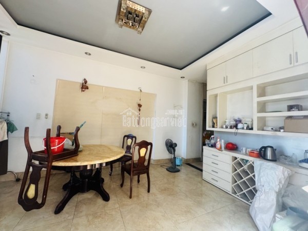 Bán nhà đường số 2, Tăng Nhơn Phú B, Thủ Đức, TP HCM. DT 167 m2, 3 tầng. Giá - 12.9 tỷ.