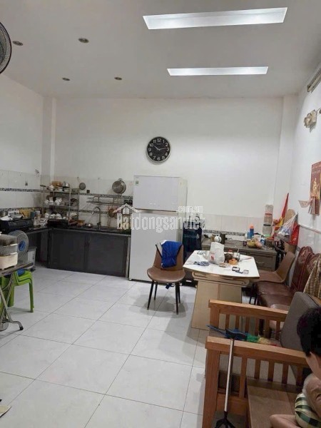 NHÀ GIÁP TÂN PHÚ - HẺM XE HƠI NGAY NGÃ TƯ BỐN XÃ - HƯƠNG LỘ 2 -60M2  (5X12) - 3 TẦNG - GIÁ 6,x TỶ