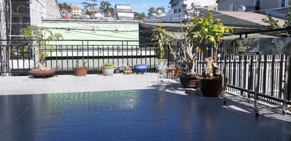 Bán 3300m2  đất đường nhựa gần sân bóng R\