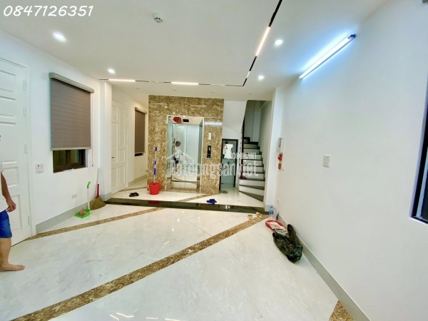 NHÀ BÁN HẺM 3 GÁC, 2 TẦNG MỚI ĐẸP VÀO Ở LIỀN, 3,5M X 13,7M ( 46.9M2) XÔ VIẾT NGHỆ TĨNH- BÌNH