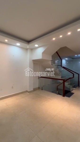 Cho thuê Homestay Kim Đồng Phường 6 Đà Lạt - View nhà lồng full nội thất