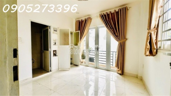 Nhà 4 Tầng Còn Mới Vào Ở Liền - Căn Góc Hướng Đông Nam Mát Mẻ Quanh Năm - Hẻm Trước Nhà 3.5m Thông