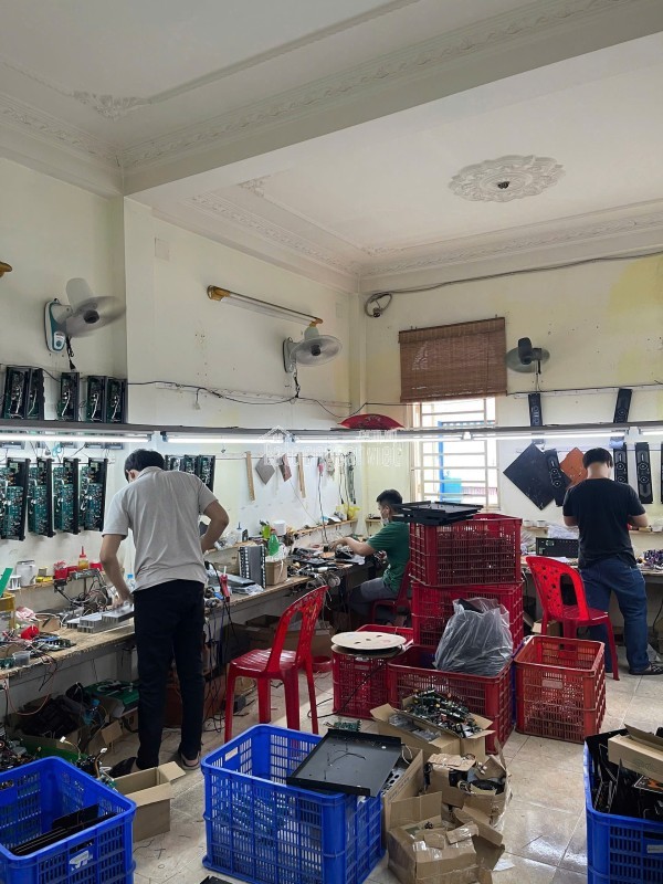 BIỆT THỰ MẶT TIỀN ĐƯỜNG 31 PHƯỜNG BÌNH PHÚ, TP.HCM
