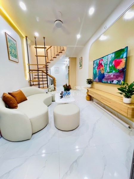 TRUNG TÂM THANH XUÂN - 36M2 - HƠN 6 TỶ - FULL NỘI THẤT MỚI ĐẸP