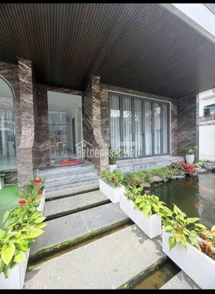 Cho thuê nhà 3 phòng Yersin, phường 9, Đà Lạt 65 triệu/tháng